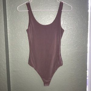 Back plunging bodysuit